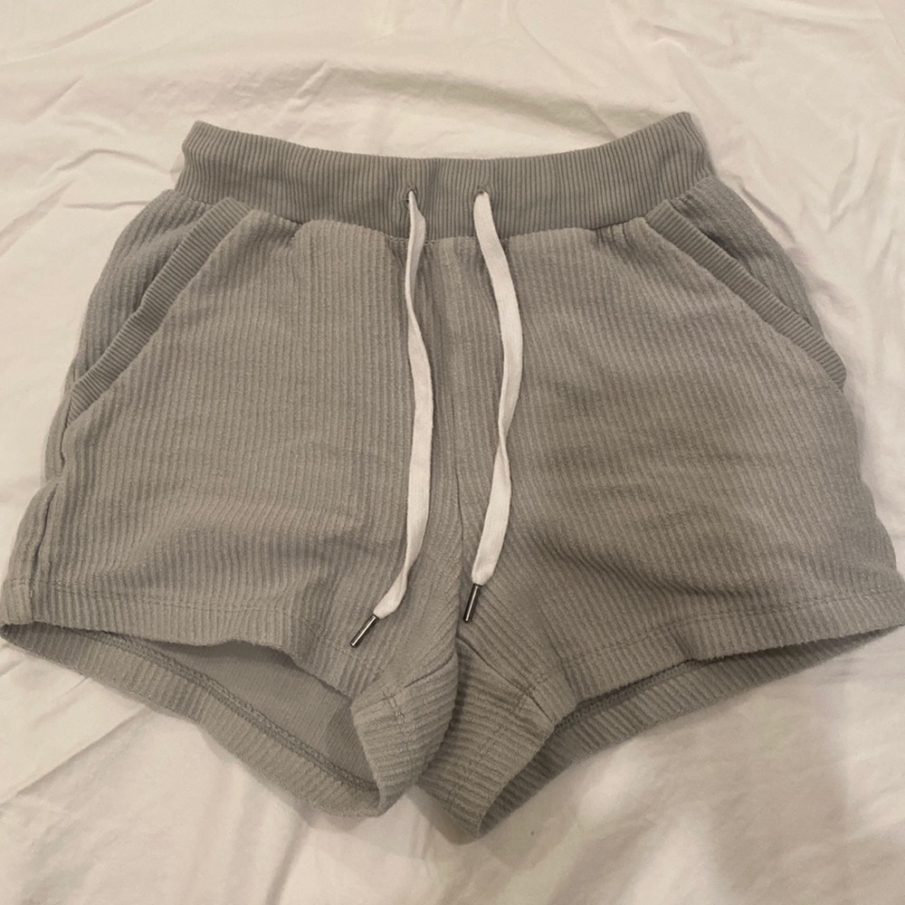 aerie light green ribbed sweatshorts